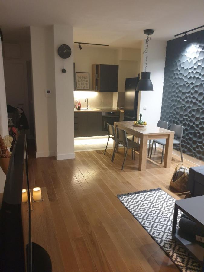 Apartment Mona Belgrád Kültér fotó