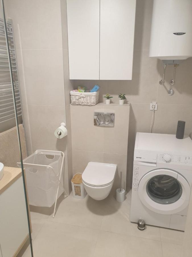 Apartment Mona Belgrád Kültér fotó
