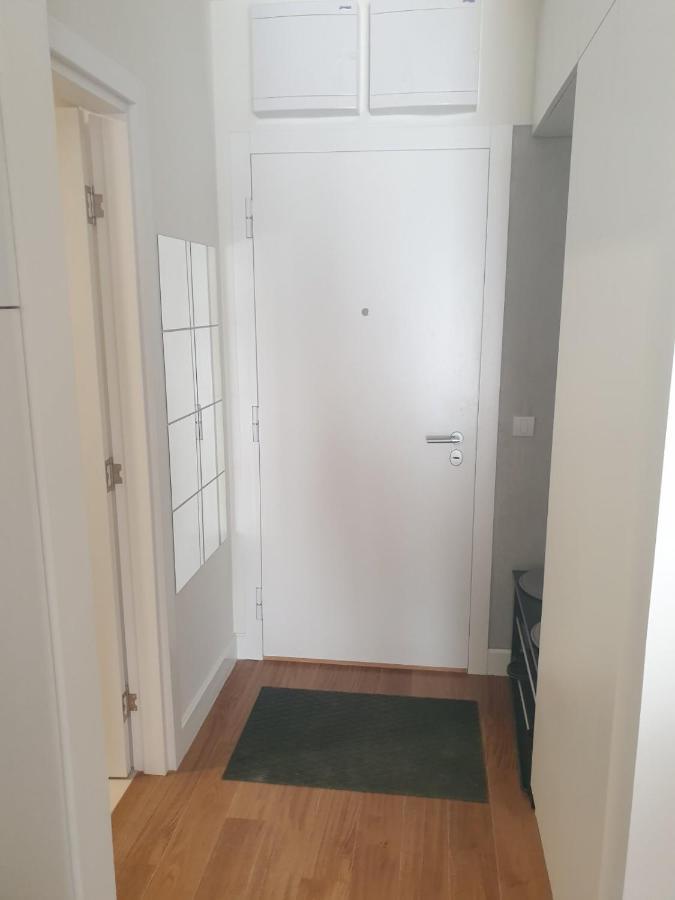 Apartment Mona Belgrád Kültér fotó